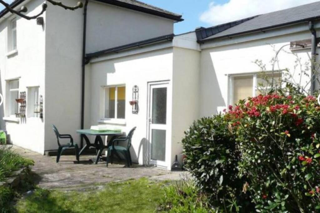 Taffs Well Cottage Extérieur photo